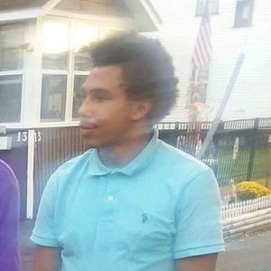 Meet your Posher, Devan